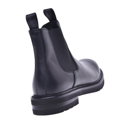 Ankle boots in black calfskin
