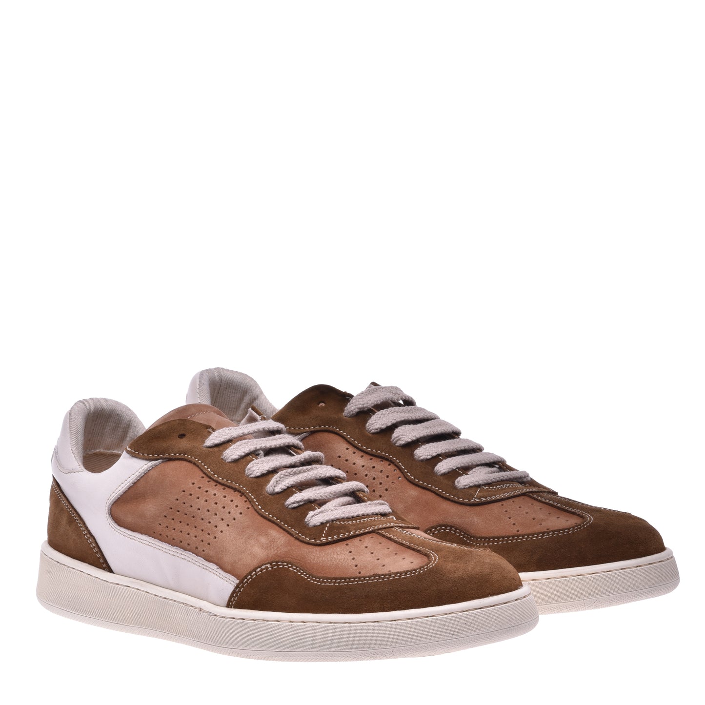 Sneakers en daim marron