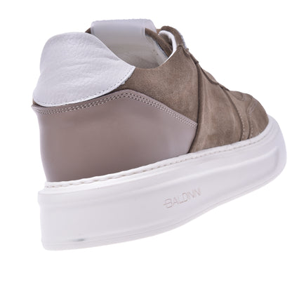 Sneakers en daim taupe