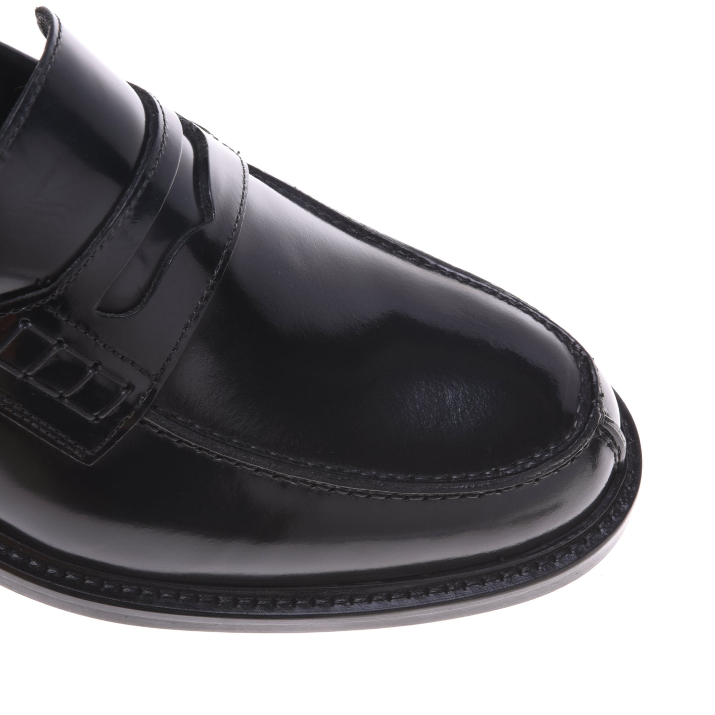 Mocassins noirs en cuir de veau brillant