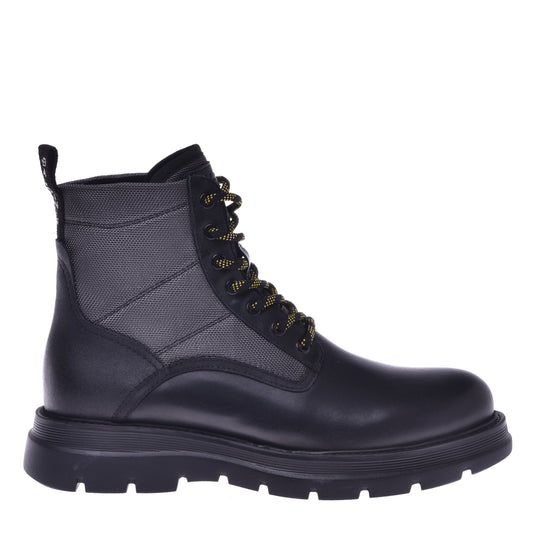 Bottes en cuir de veau et tissu noir