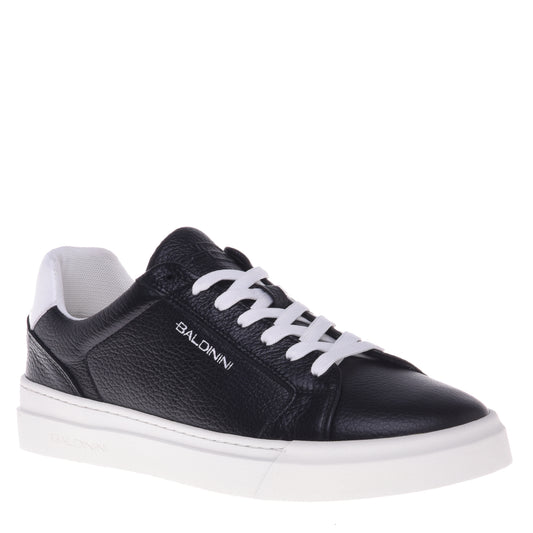 Sneakers noires en cuir foulonné