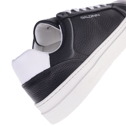 Sneakers noires en cuir foulonné