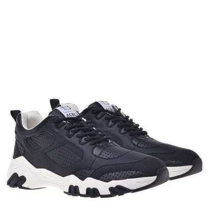 Sneakers noires en éco-cuir
