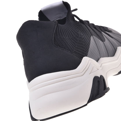 Sneakers noires en éco-cuir