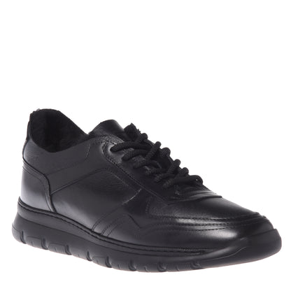 Baskets en cuir noir
