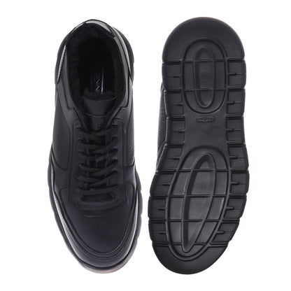 Baskets en cuir noir