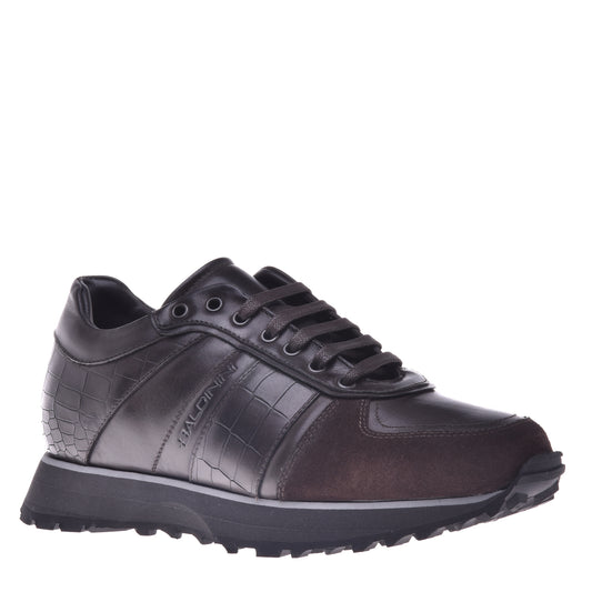 Baskets motif croco et cuir marron foncé