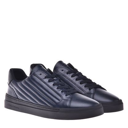 Baskets en cuir et cuir matelassé bleu foncé