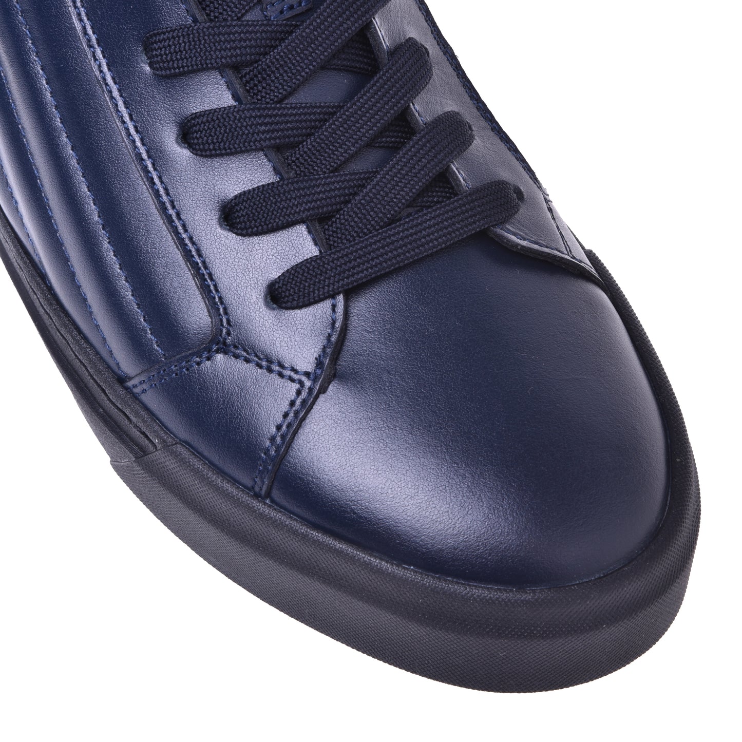 Baskets en cuir et cuir matelassé bleu foncé