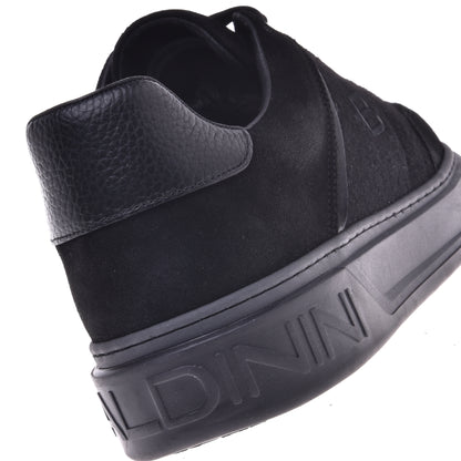 Baskets en daim et tissu noir