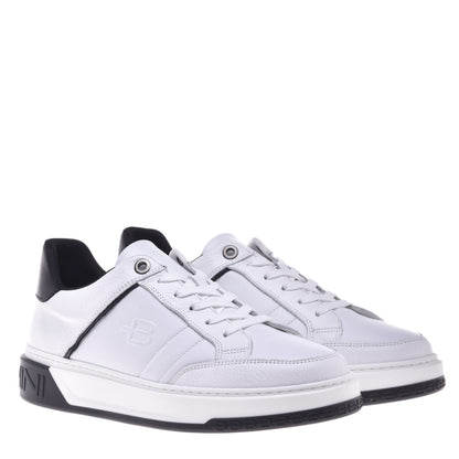 Baskets en cuir foulonné et cuir blanc