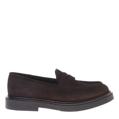 Mocassins marron foncé en daim