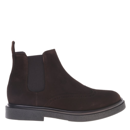 Bottines en daim marron foncé