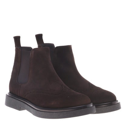 Bottines en daim marron foncé