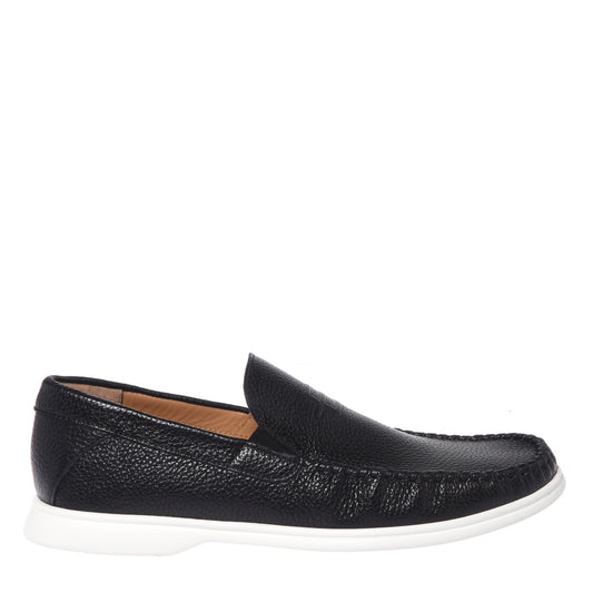 Black grained leather loafer
