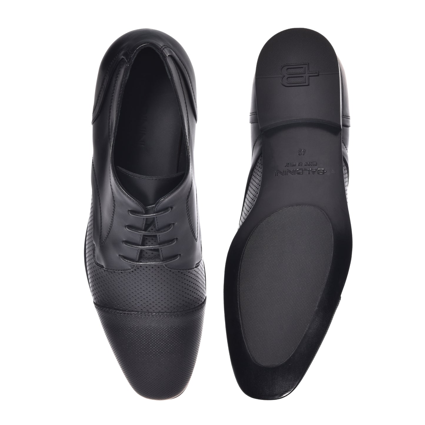 Black perforated leather Richelieu