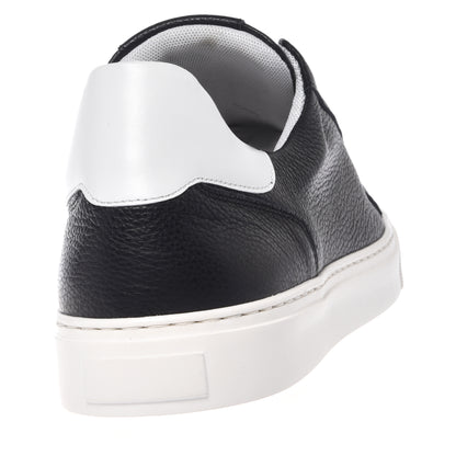 Black grained leather sneaker