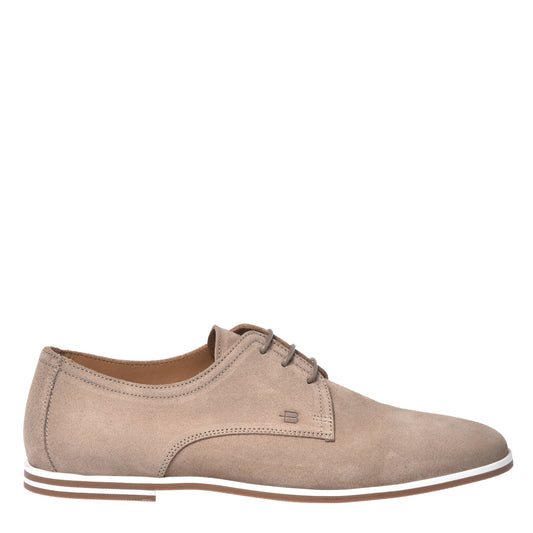 Beige suede Richelieu