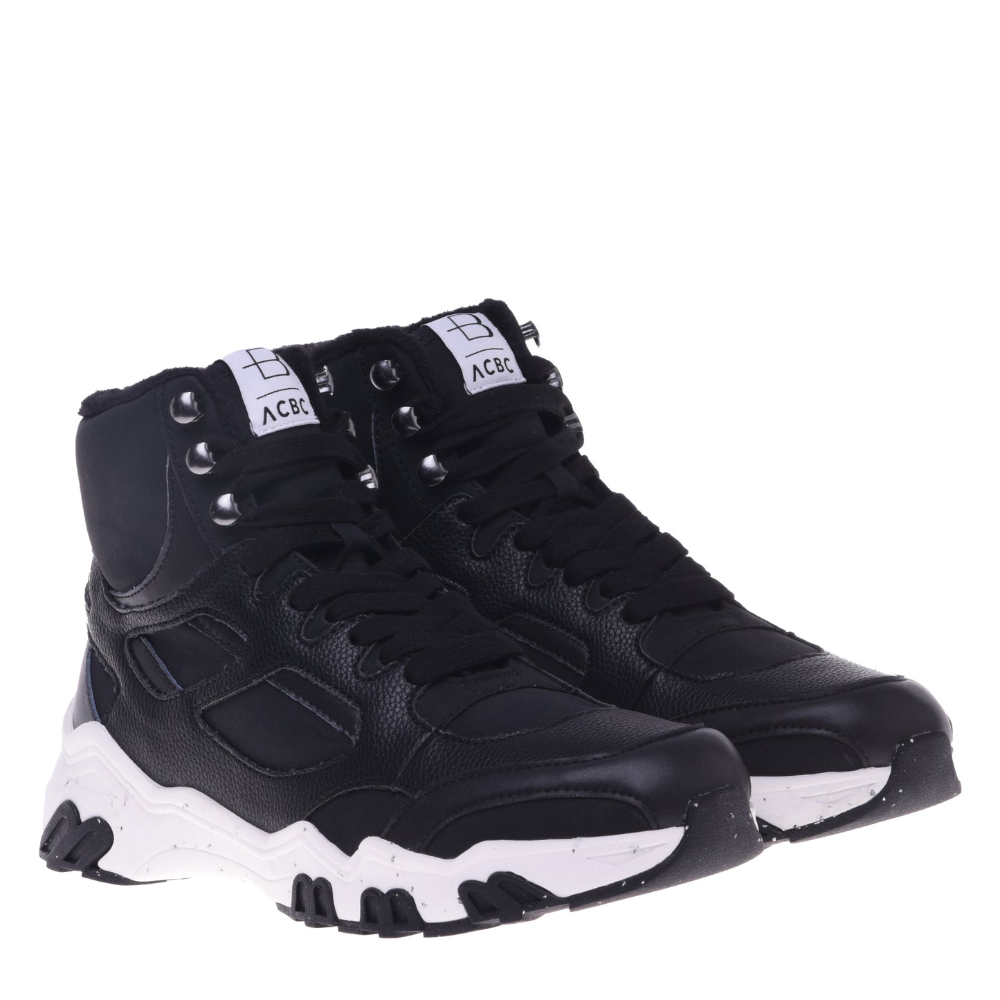 Baskets noires en simili cuir