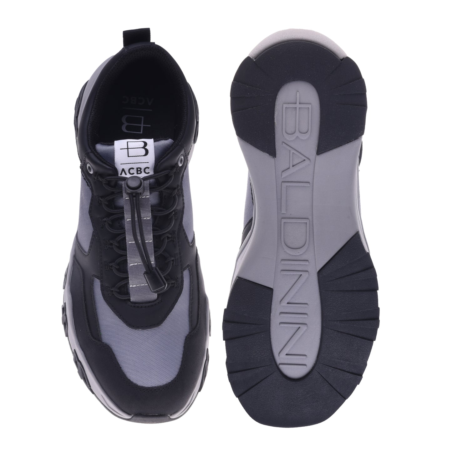 Baskets en simili cuir noires et grises