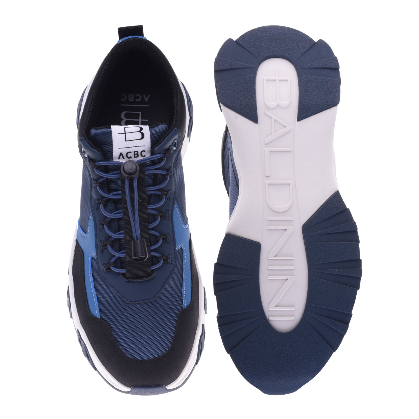 Baskets bleues et noires en simili cuir