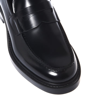 Black sanded leather loafers