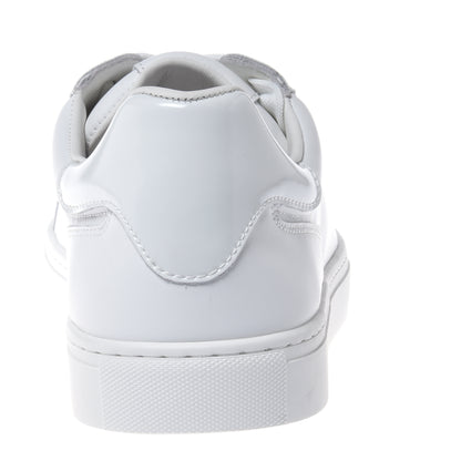 White leather sneaker