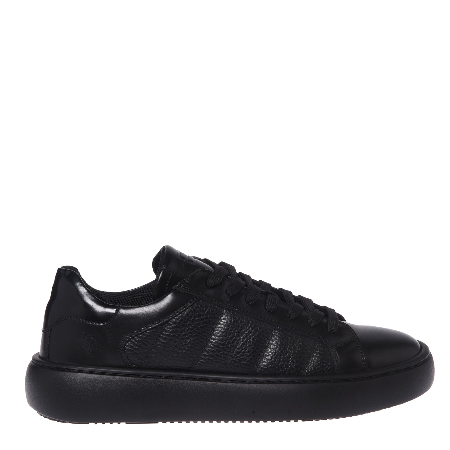 Black quilted leather sneakers