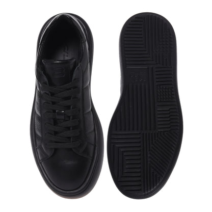 Black quilted leather sneakers