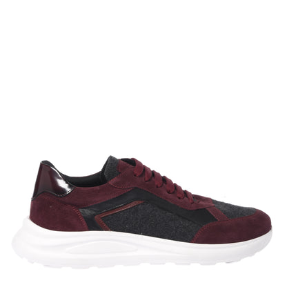 Sneakers in pelle scamosciata bordeaux e lana grigia
