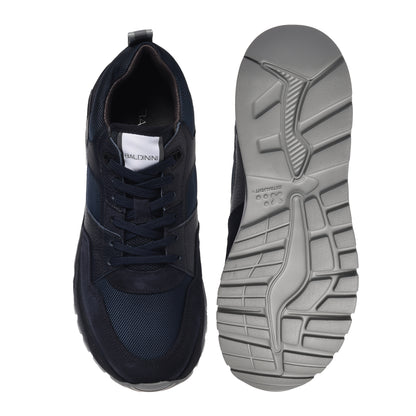 Sneakers bleues en daim et tissu