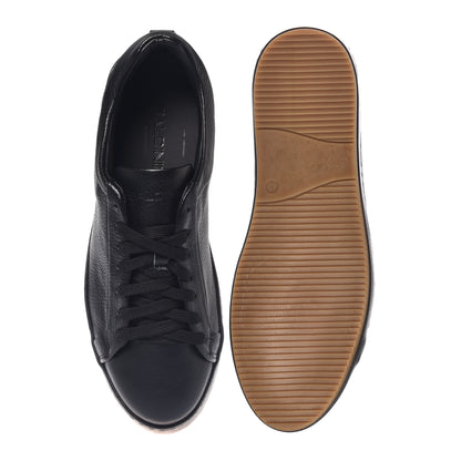 Sneakers in pelle bottalata nera