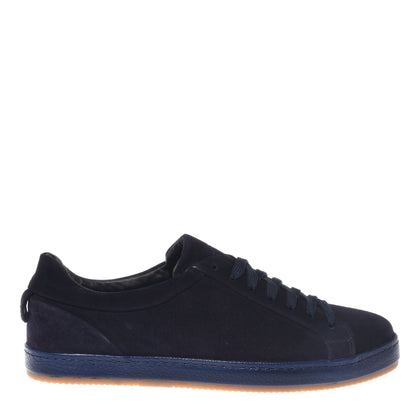 Sneakers bleues en daim