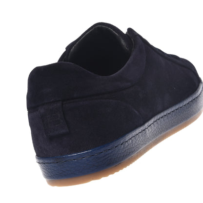 Sneakers bleues en daim