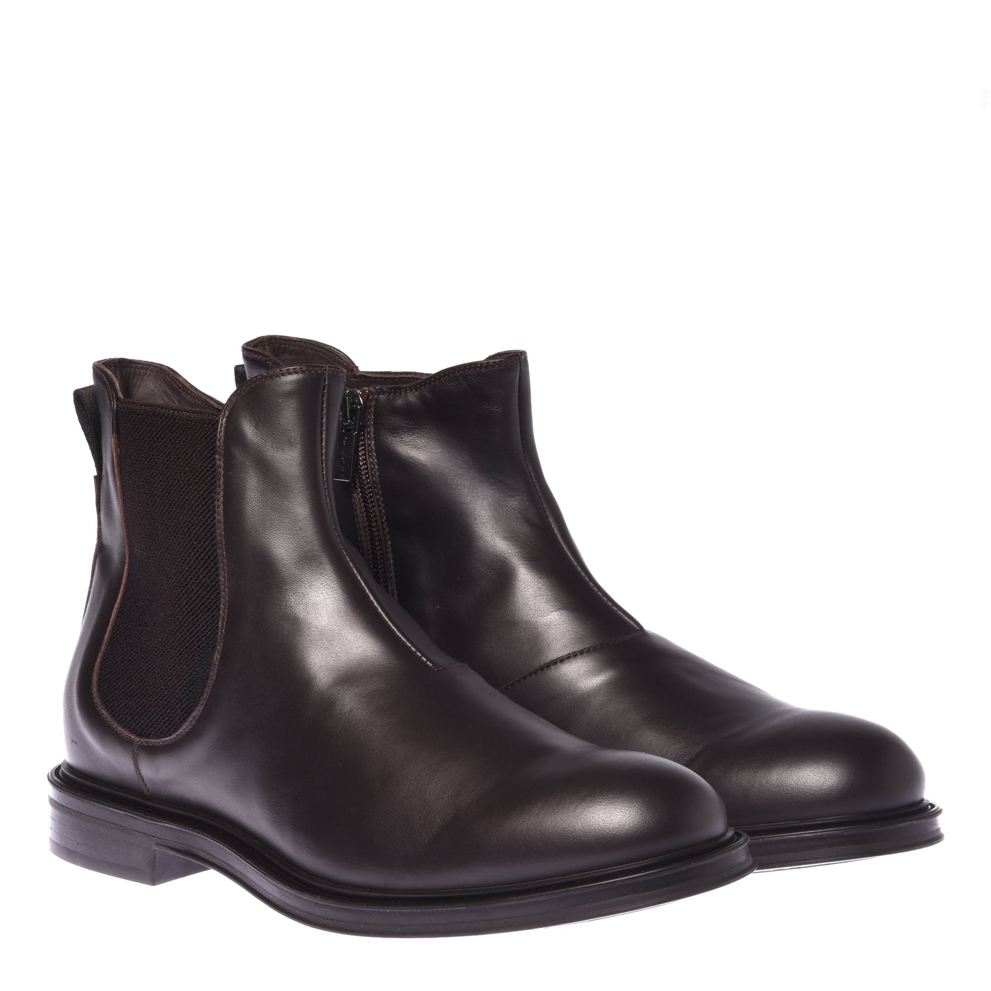Bottines marron foncé en cuir