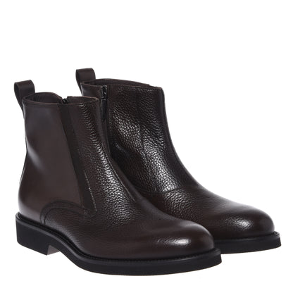 Stivaletti in pelle marrone scuro e pelle martellata