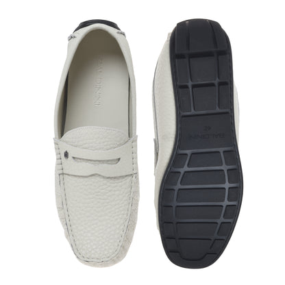 Mocassin en cuir grainé off white