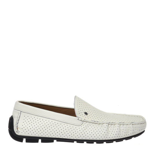 Mocassin en perforé cuir grainé blanc