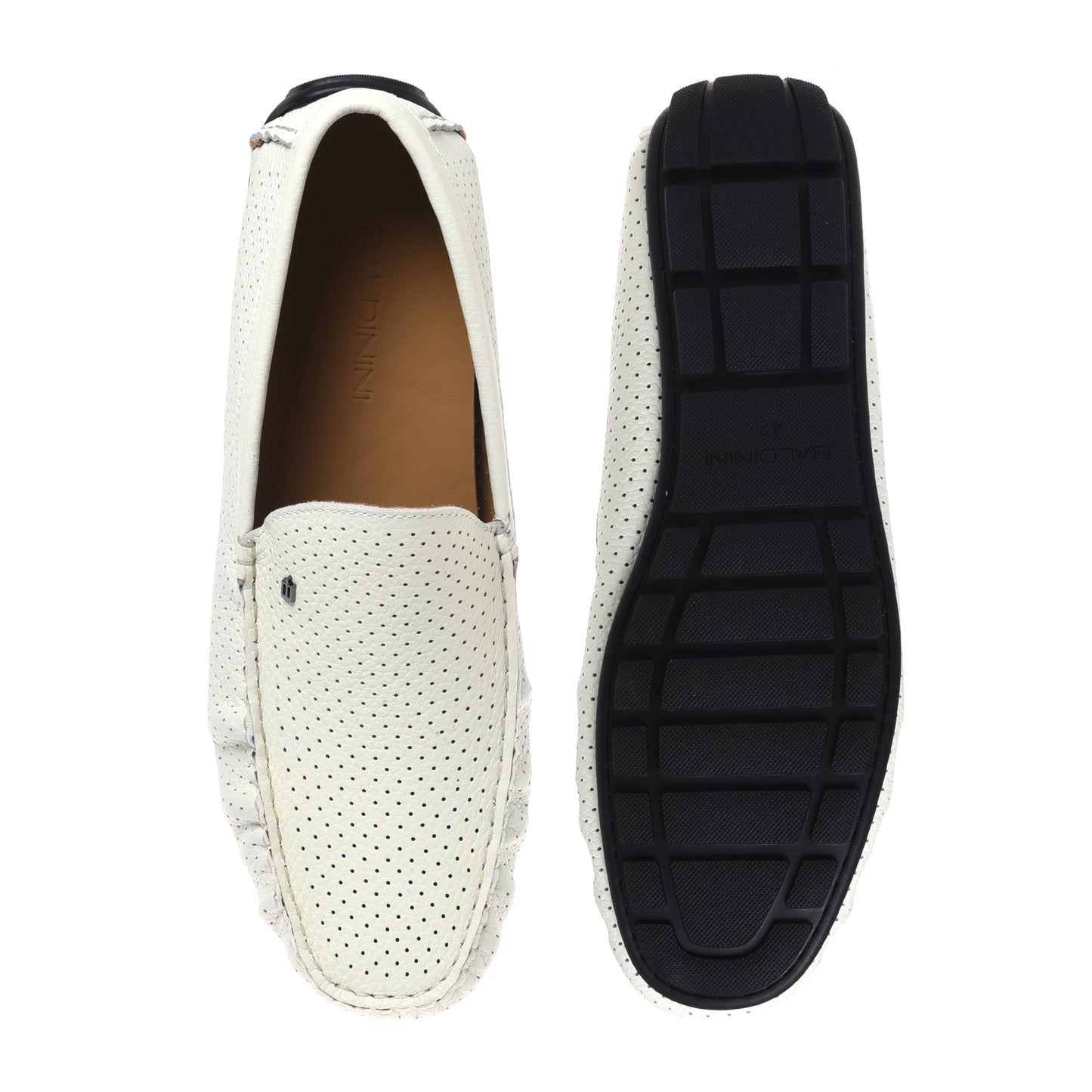 Mocassin en perforé cuir grainé blanc