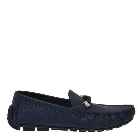 Mocassin en cuir grainé bleu ajouré