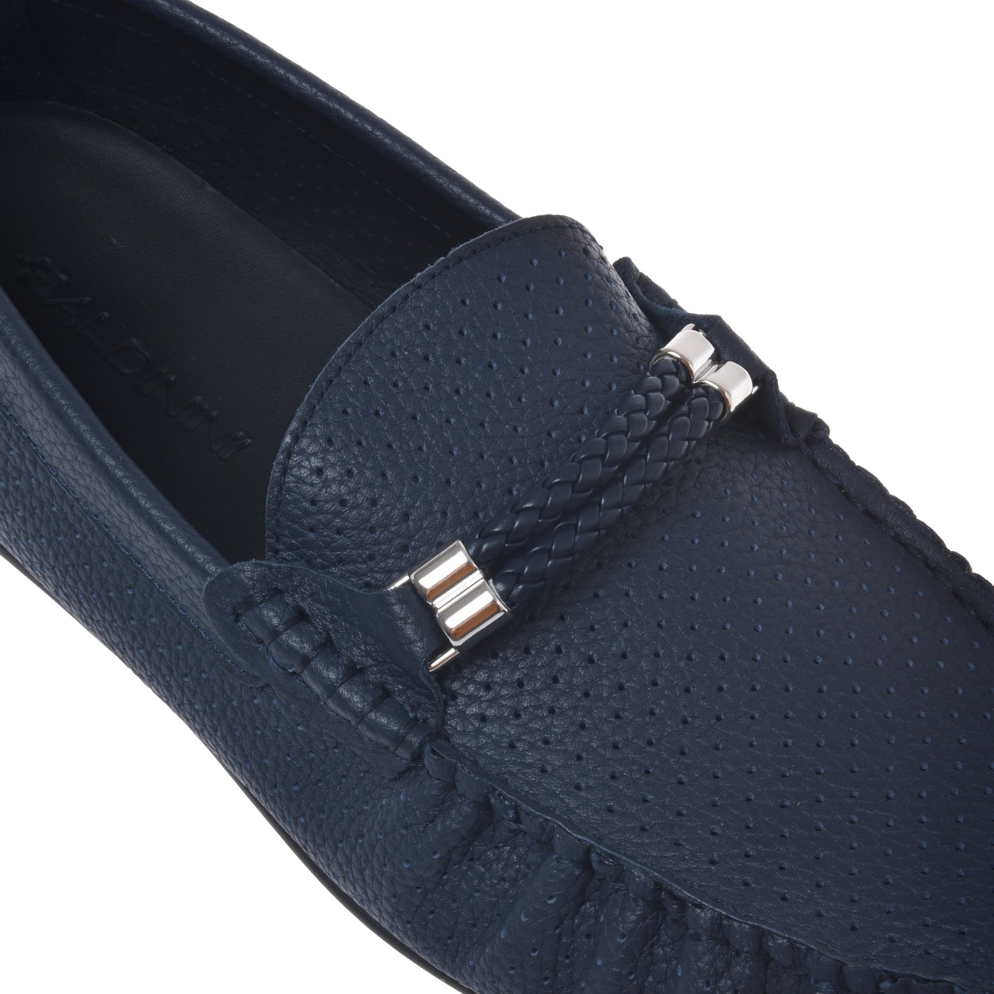 Mocassin en cuir grainé bleu ajouré