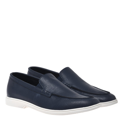 Mocassin en cuir foulonné bleu