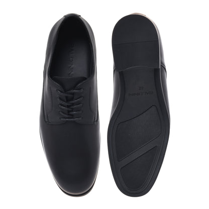 Derby lace-up en cuir noir