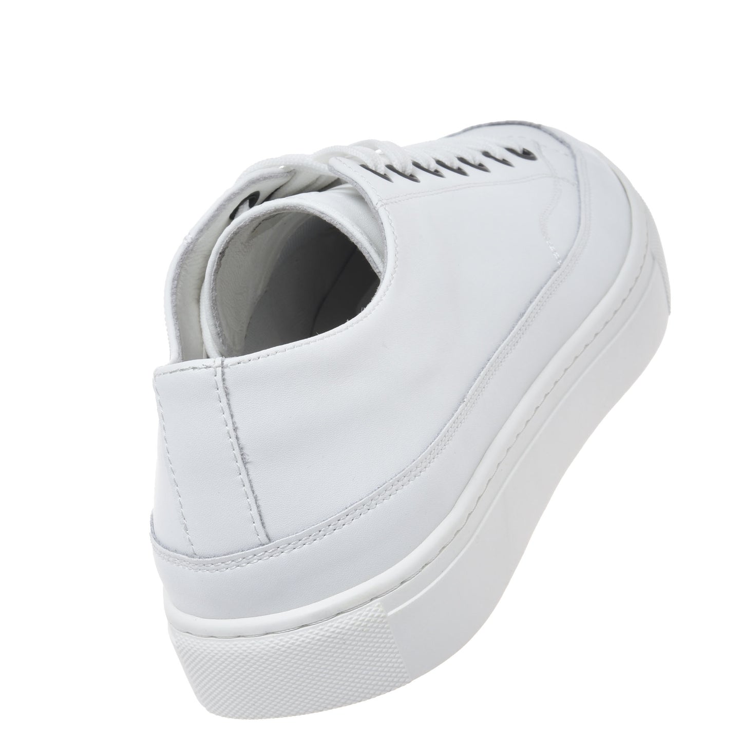White leather sneaker