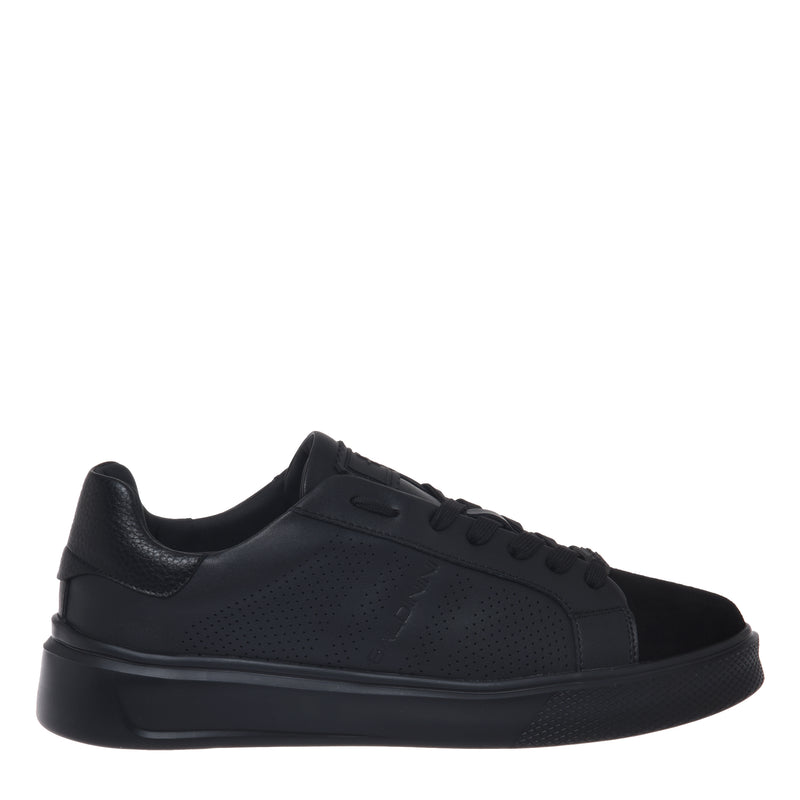 Sneaker en daim et cuir perforé noir