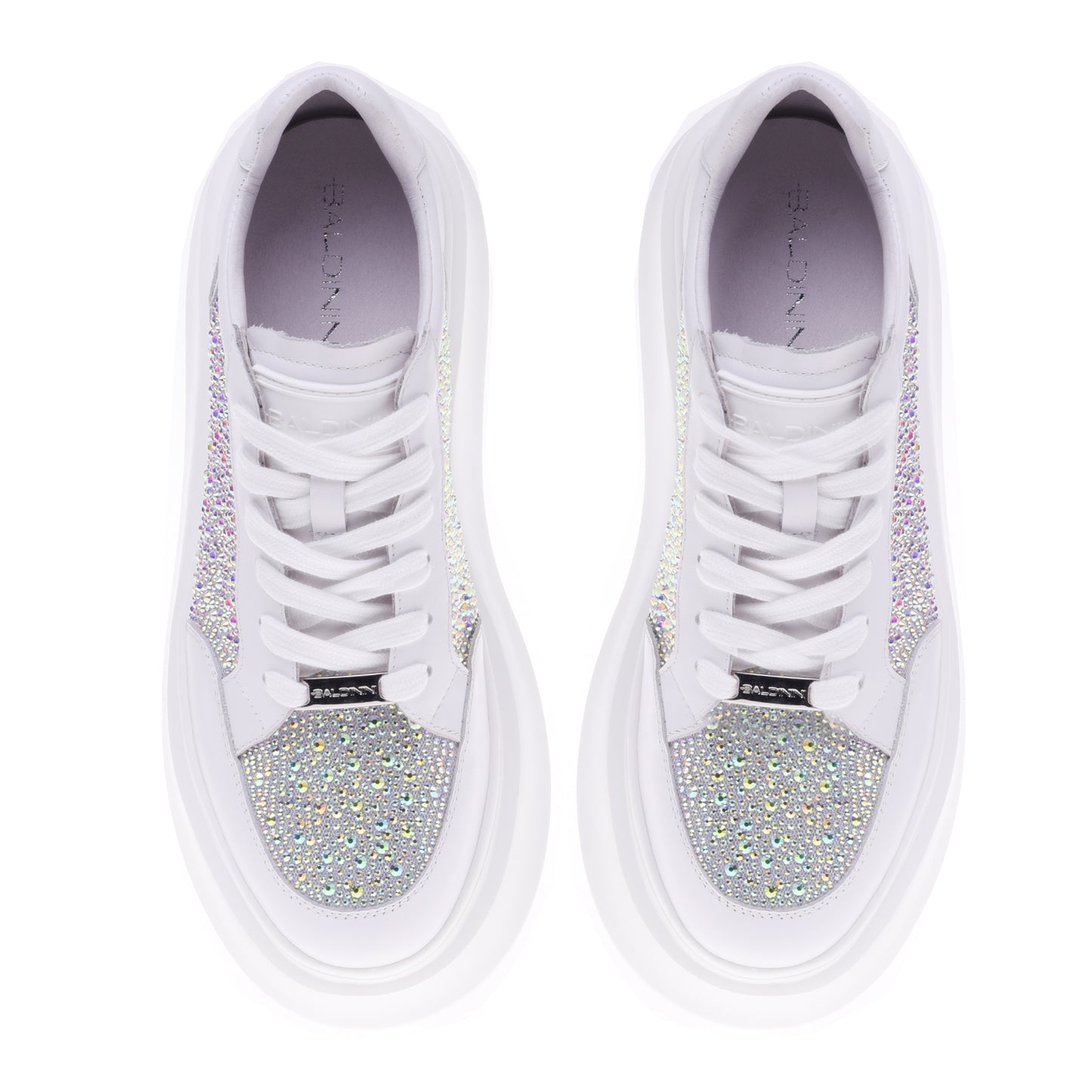 Sneakers blanches en cuir de veau avec strass