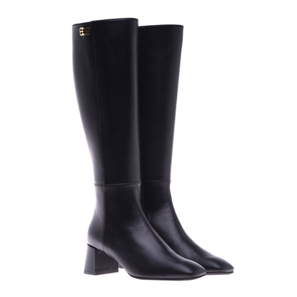Bottes en cuir noir