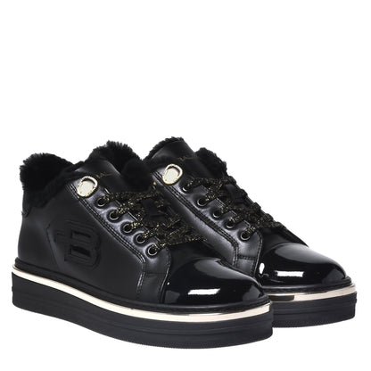 Baskets vernies en cuir noir