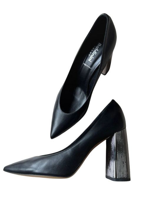Black nappa leather pumps